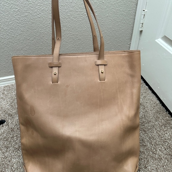 La Portegna Leather Tote Bag - Picture 11 of 11